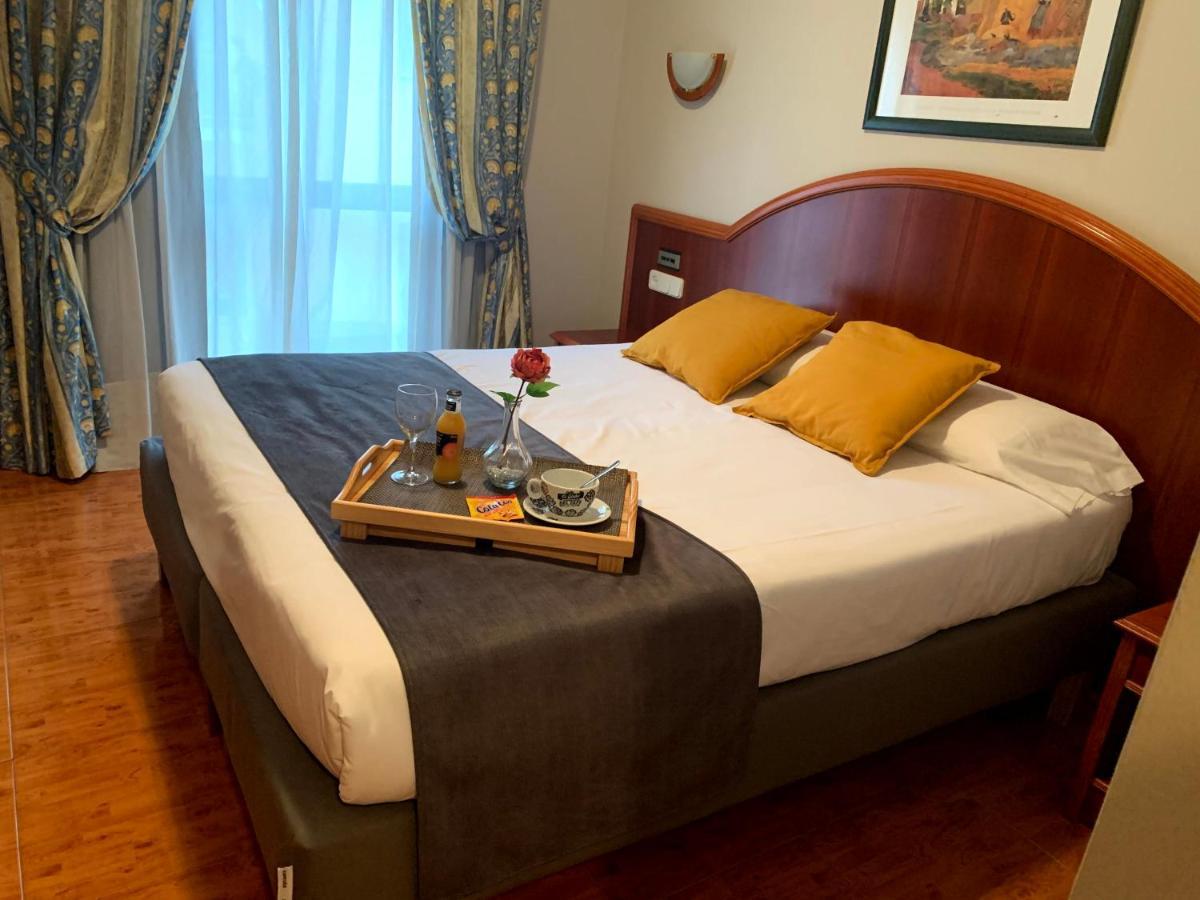 Hotel - Apartamentos Pena Santa Benia De Onis Extérieur photo