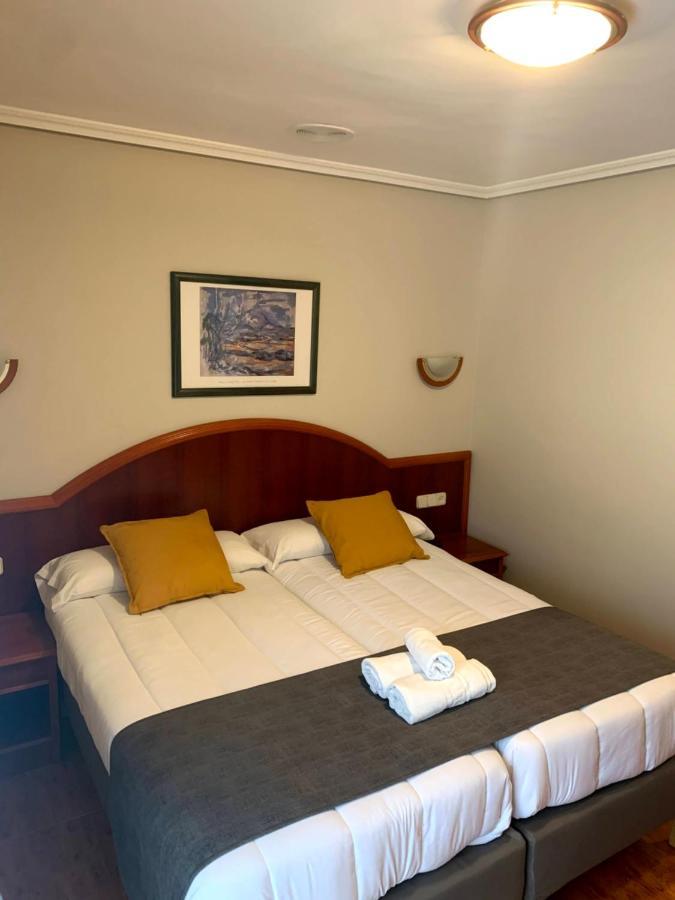 Hotel - Apartamentos Pena Santa Benia De Onis Extérieur photo