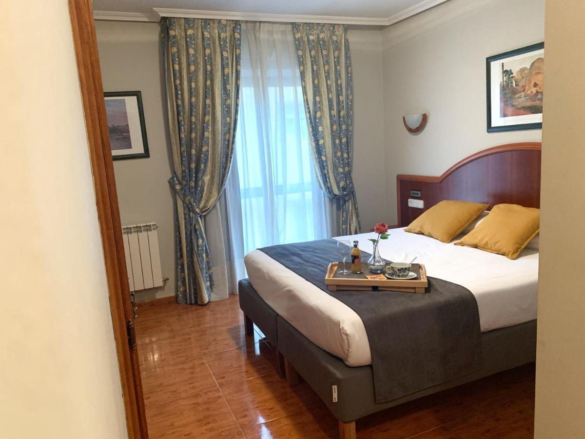 Hotel - Apartamentos Pena Santa Benia De Onis Extérieur photo
