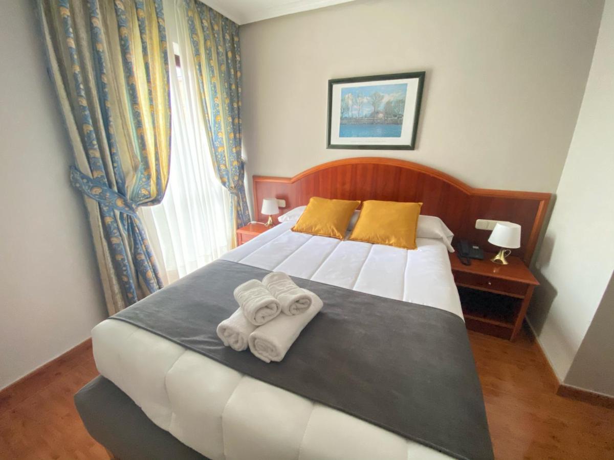 Hotel - Apartamentos Pena Santa Benia De Onis Extérieur photo