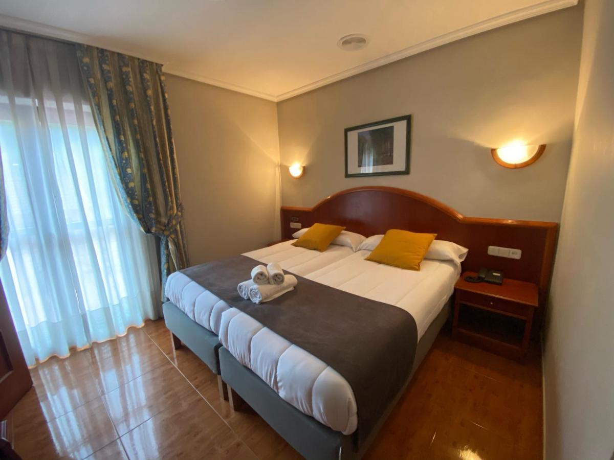 Hotel - Apartamentos Pena Santa Benia De Onis Extérieur photo