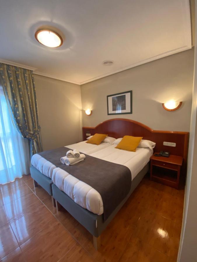 Hotel - Apartamentos Pena Santa Benia De Onis Extérieur photo