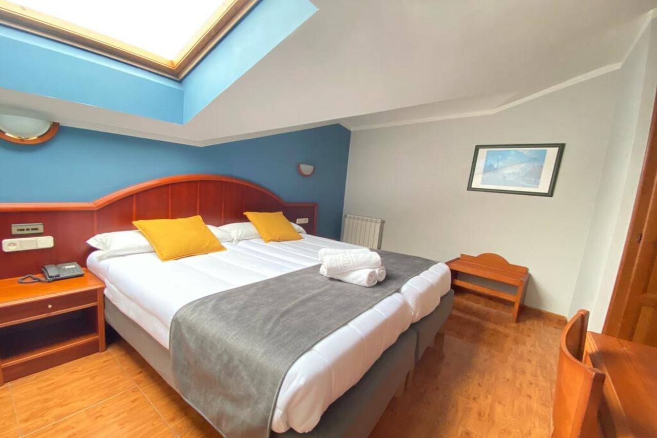 Hotel - Apartamentos Pena Santa Benia De Onis Extérieur photo